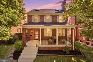 1346 Somerset Pl NW, Washington, DC 20011 - Photo 2