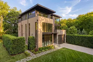 2717 Tennyson St NW, Washington, DC 20015 - Photo 4