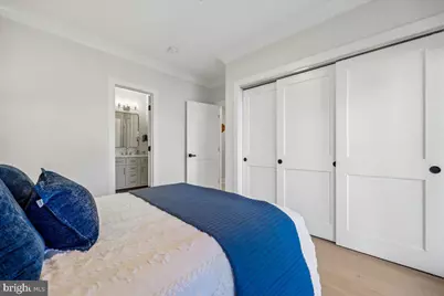 637 Irving Street NW #1, Washington, DC 20010 - Photo 18