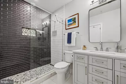 637 Irving Street NW #1, Washington, DC 20010 - Photo 20
