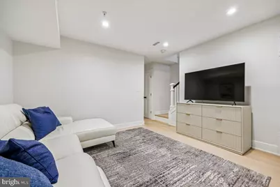 637 Irving Street NW #1, Washington, DC 20010 - Photo 22