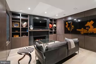 3013 Dumbarton St NW, Washington, DC 20007 - Photo 14
