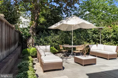 3013 Dumbarton Street NW, Washington, DC 20007 - Photo 18