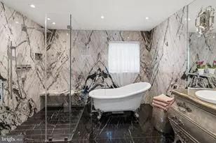 3013 Dumbarton St NW, Washington, DC 20007 - Photo 8