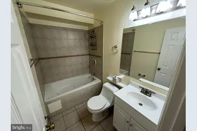 1819 D Street NE, Washington, DC 20002 - Photo 24