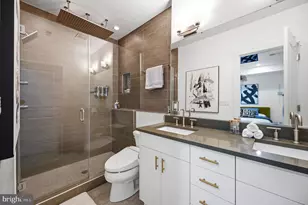 1478 Harvard St NW, Washington, DC 20009 - Photo 20