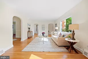 6912 Greenvale St NW, Washington, DC 20015 - Photo 8