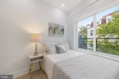 1650 Columbia Road NW #301, Washington, DC 20009 - Photo 6