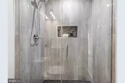 1650 Columbia Road NW #301, Washington, DC 20009 - Photo 20