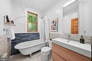 2204 Flagler Pl NW, Washington, DC 20001 - Photo 22