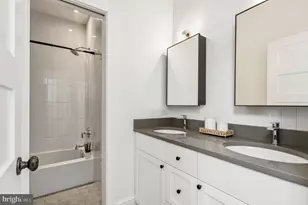 2325 20th St NW, Washington, DC 20009 - Photo 18