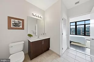 437 New York Ave NW, Washington, DC 20001 - Photo 28