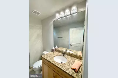 1111 25th Street NW #815, Washington, DC 20037 - Photo 10