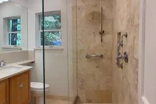 4242 Mathewson Dr NW, Washington, DC 20011 - Photo 18