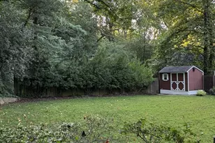 4242 Mathewson Dr NW, Washington, DC 20011 - Photo 24
