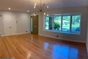 4242 Mathewson Dr NW, Washington, DC 20011 - Photo 12