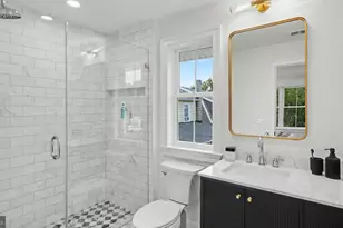 2004 Perry St NE, Washington, DC 20018 - Photo 28