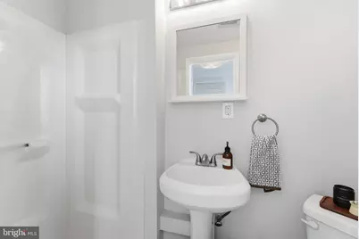 2319 3rd Street NE, Washington, DC 20002 - Photo 10