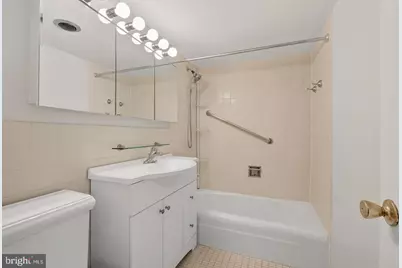 1317 4th Street SW, Washington, DC 20024 - Photo 24