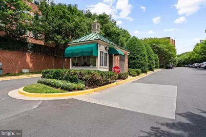 3231 Sutton Place NW #D, Washington, DC 20016 - Photo 38