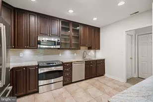 3231 Sutton Pl NW, Washington, DC 20016 - Photo 14