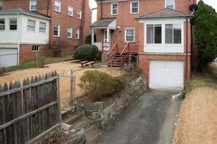 1667 Primrose Rd NW, Washington, DC 20012 - Photo 28