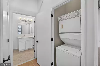 1300 N NW #510, Washington, DC 20005 - Photo 22
