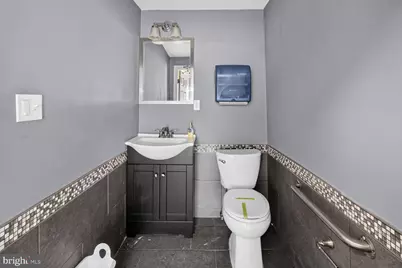 2100 Rhode Island Avenue NE, Washington, DC 20018 - Photo 18