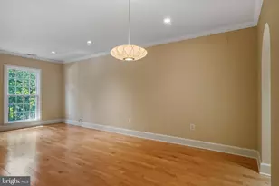 3217 Sutton Pl NW, Washington, DC 20016 - Photo 10