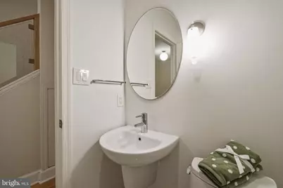 3217 Sutton Place NW #B, Washington, DC 20016 - Photo 6