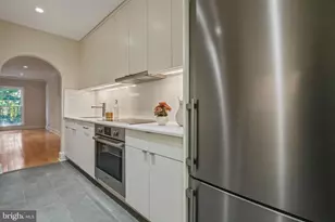 3217 Sutton Pl NW, Washington, DC 20016 - Photo 20