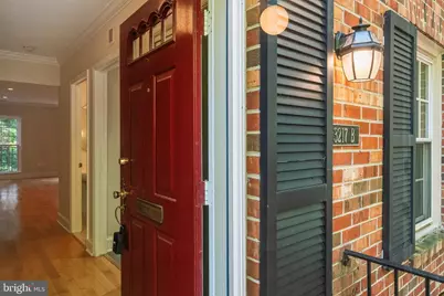 3217 Sutton Place NW #B, Washington, DC 20016 - Photo 2