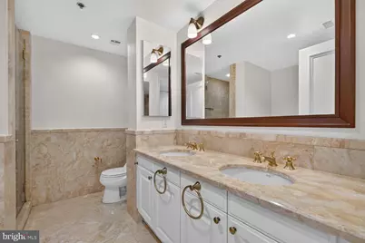 1155 23rd Street NW #7L, Washington, DC 20037 - Photo 8
