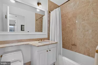 1155 23rd Street NW #7L, Washington, DC 20037 - Photo 10