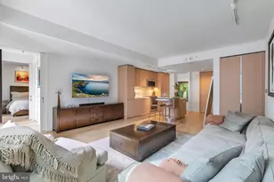 925 H St NW, Washington, DC 20001 - Photo 2