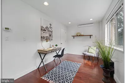 2710 Macomb Street NW #310, Washington, DC 20008 - Photo 8