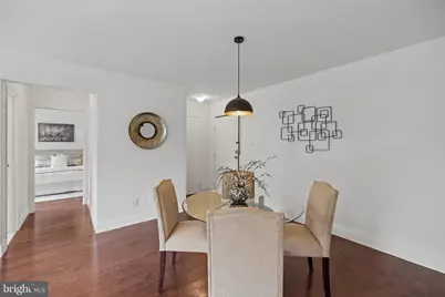 2710 Macomb Street NW #310, Washington, DC 20008 - Photo 14