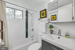 2710 Macomb St NW, Washington, DC 20008 - Photo 28