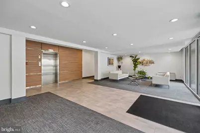 2710 Macomb Street NW #310, Washington, DC 20008 - Photo 32