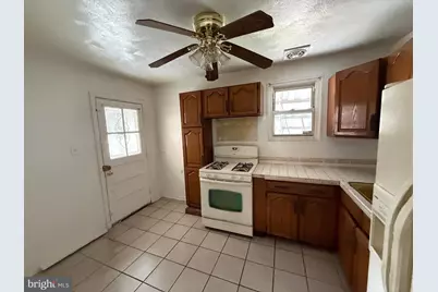 125 48th Place NE, Washington, DC 20019 - Photo 4