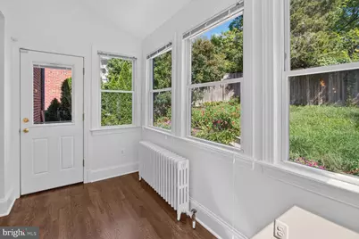 4929 Macarthur Boulevard NW, Washington, DC 20007 - Photo 10