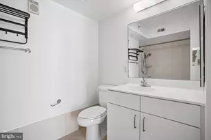 1000 New Jersey Ave SE, Washington, DC 20003 - Photo 26