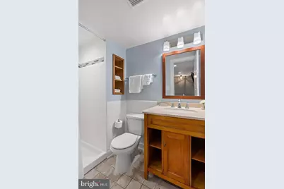 715 F Street NE, Washington, DC 20002 - Photo 12