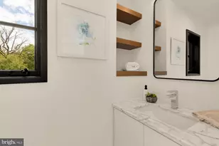 5148 Linnean Terrace NW, Washington, DC 20008 - Photo 44