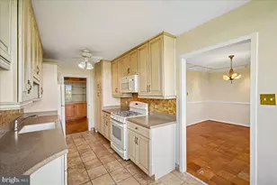 3001 Veazey Terrace NW, Washington, DC 20008 - Photo 28