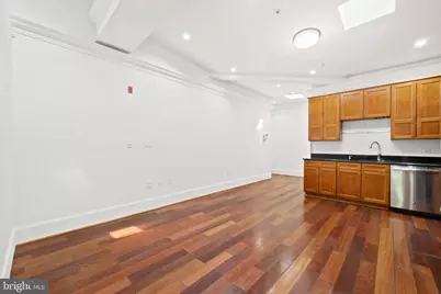 936 Madison Street NW #201, Washington, DC 20011 - Photo 10