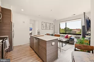 1550 11th NW, Washington, DC 20001 - Photo 1