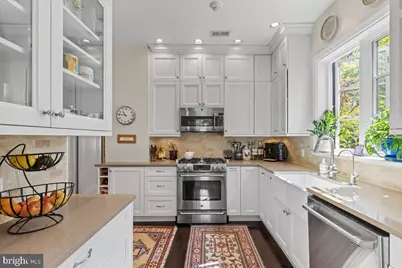 3014 Cleveland Avenue NW, Washington, DC 20008 - Photo 18