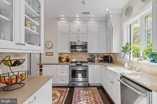 3014 Cleveland Ave NW, Washington, DC 20008 - Photo 18