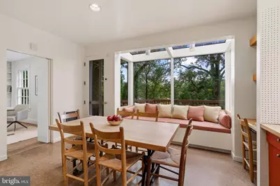 3218 Newark Street NW, Washington, DC 20008 - Photo 18